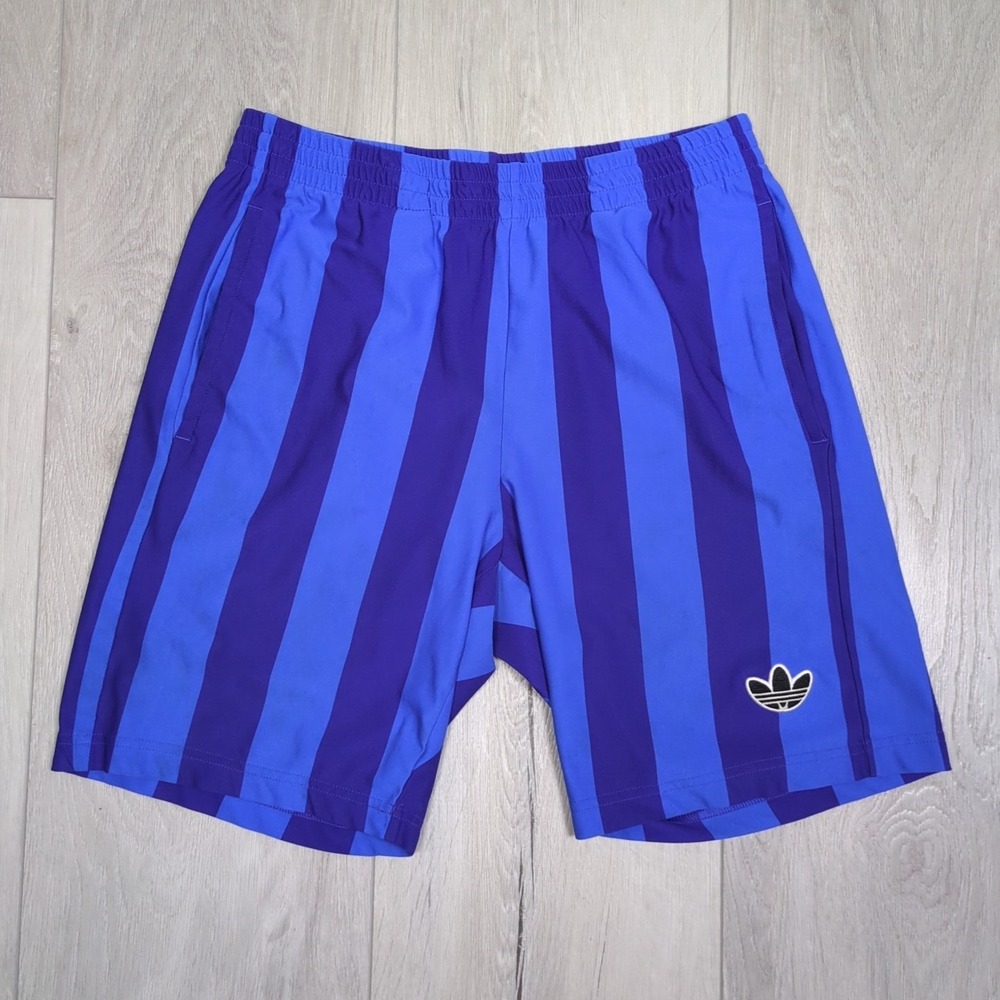 Adidas Trefoil Striped Shorts Mens Small Blue 8" Two Tone Embroidered Black Logo